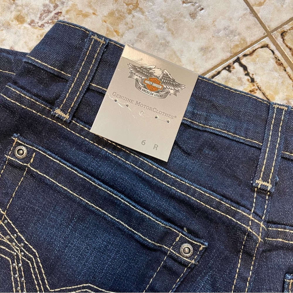 Harley Davidson Women’s Size 6 Regular Mid Rise Boot Cut Jeans - Picture 5 of 5